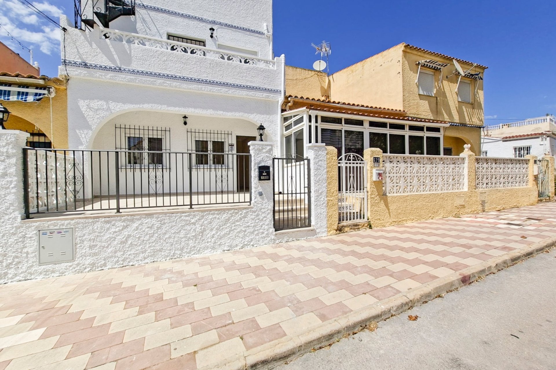 Verkoop - Townhouse - San Fulgencio - Urb. La Marina