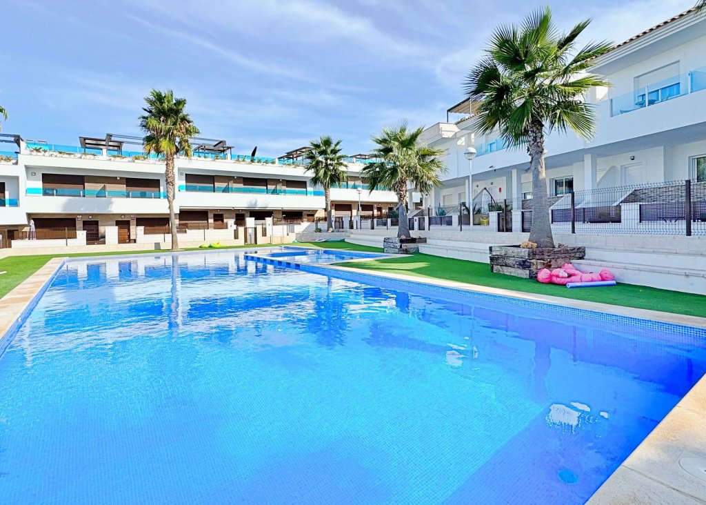 Verkoop - Townhouse - Torrevieja - Los Balcones