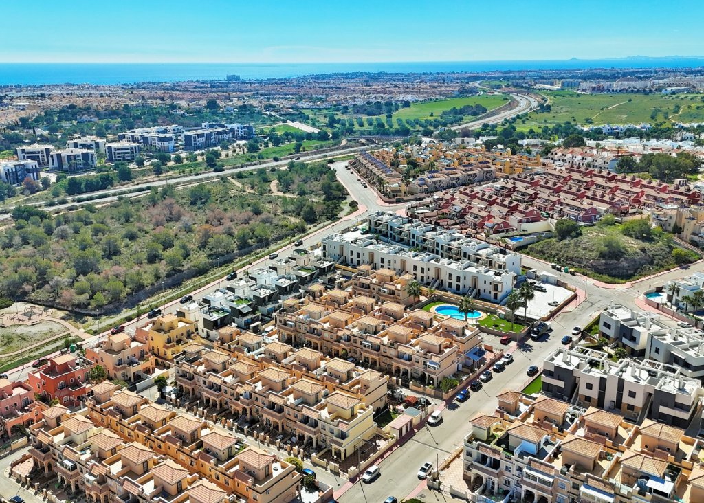 Verkoop - Townhouse - Villamartín
