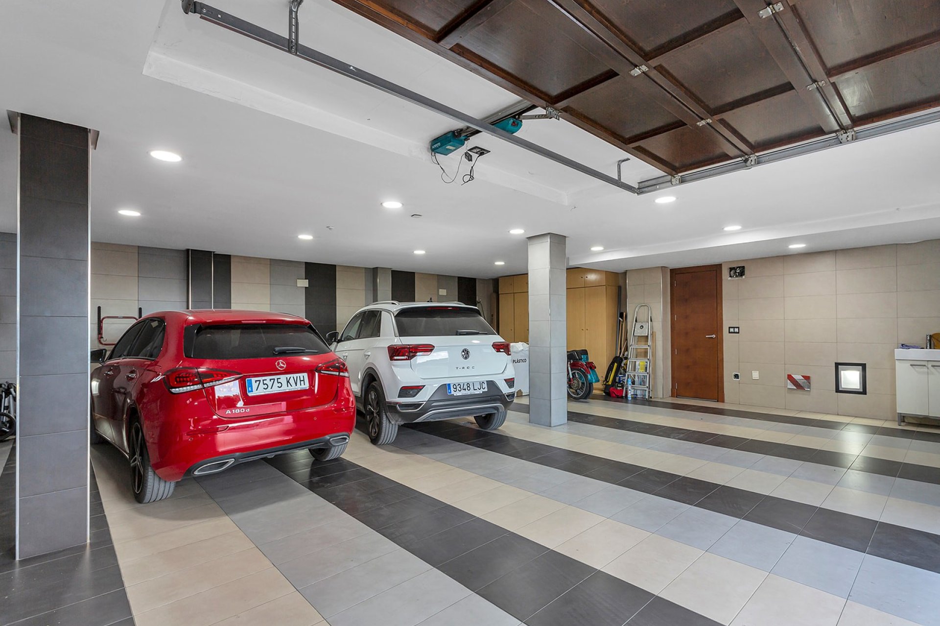 Verkoop - Villa - Algorfa - La Finca Golf Resort