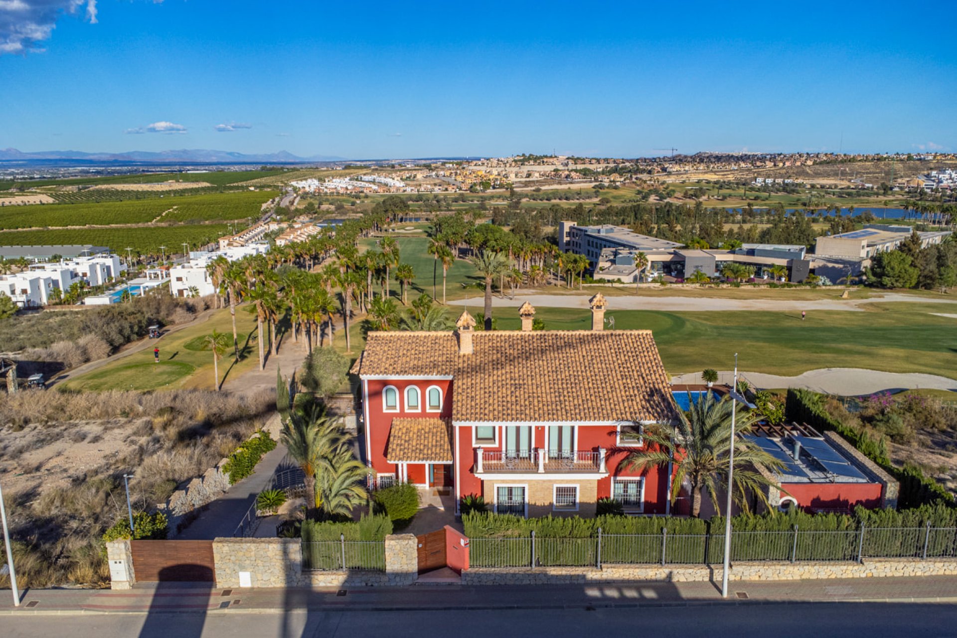 Verkoop - Villa - Algorfa - La Finca Golf Resort