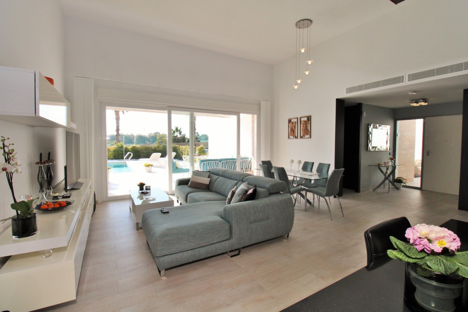 Verkoop - Villa - Algorfa - La Finca Golf Resort