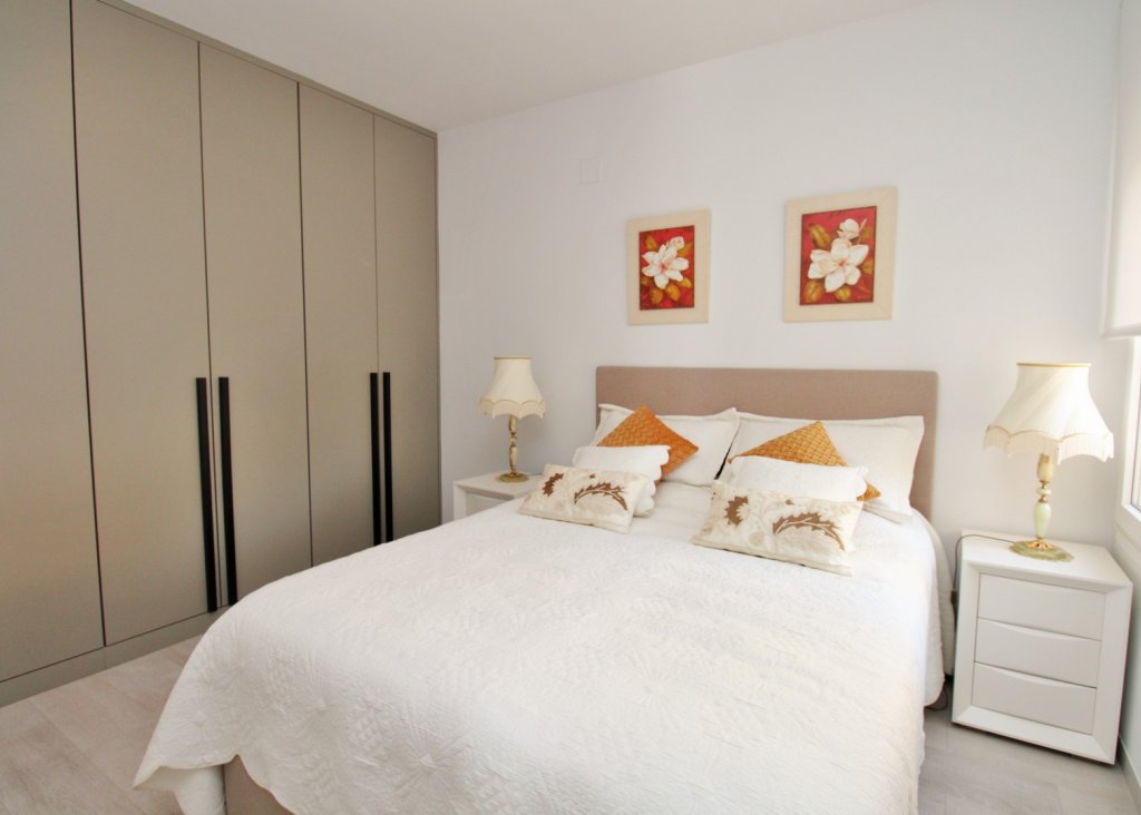 Verkoop - Villa - Algorfa - La Finca Golf Resort