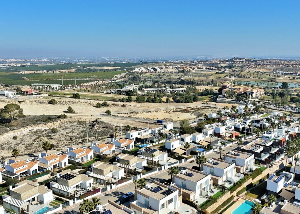 Verkoop - Villa - Algorfa - La Finca Golf Resort