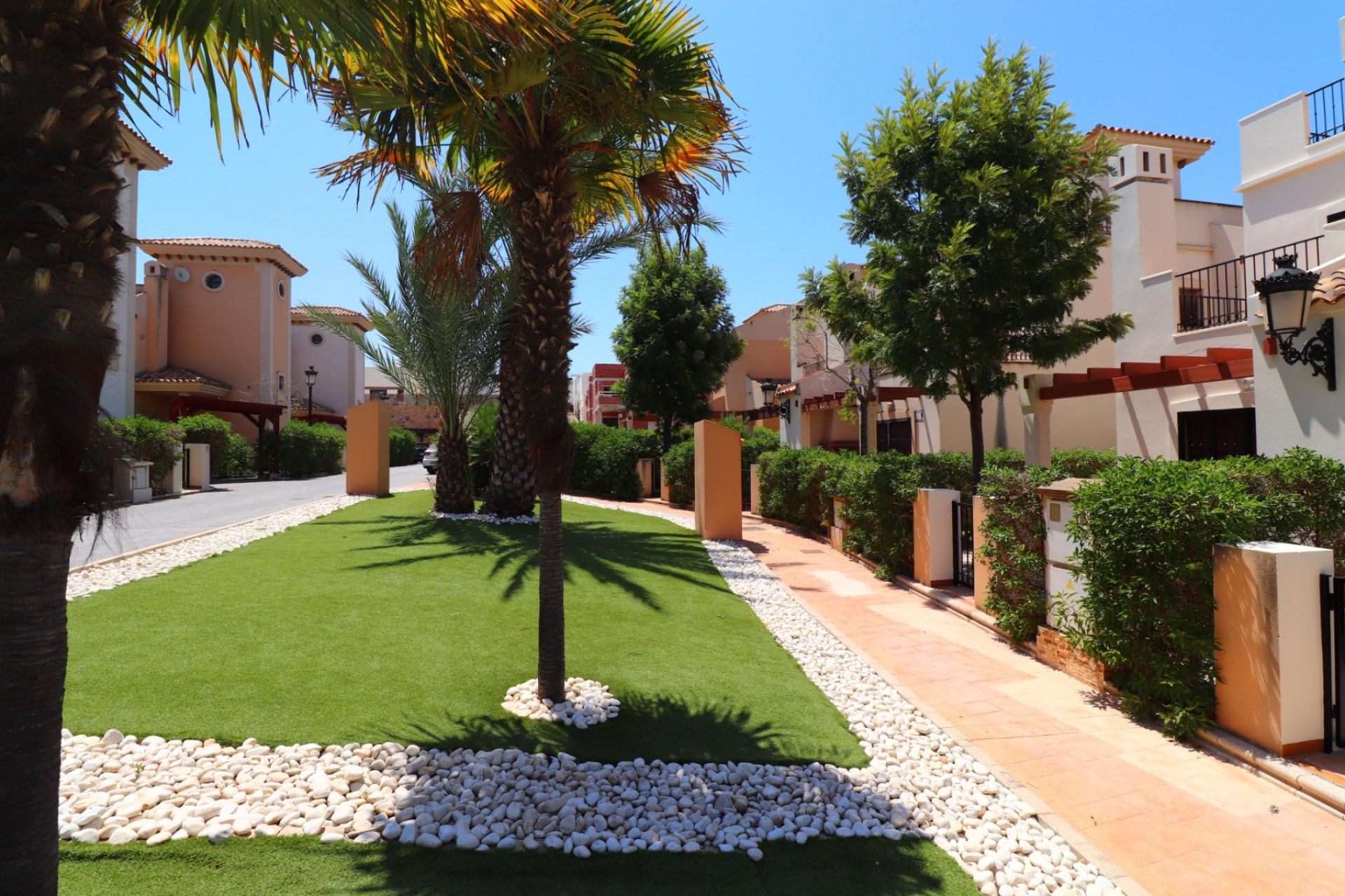 Verkoop - Villa - Algorfa - La Finca Golf Resort