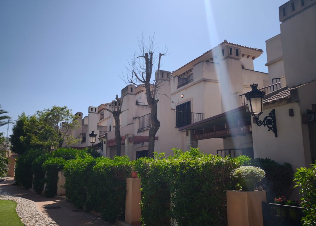 Verkoop - Villa - Algorfa - La Finca Golf Resort