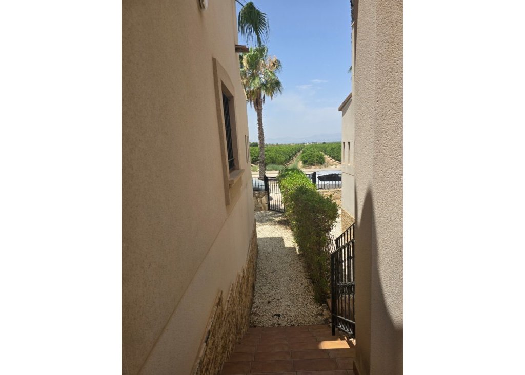 Verkoop - Villa - Algorfa - La Finca Golf Resort