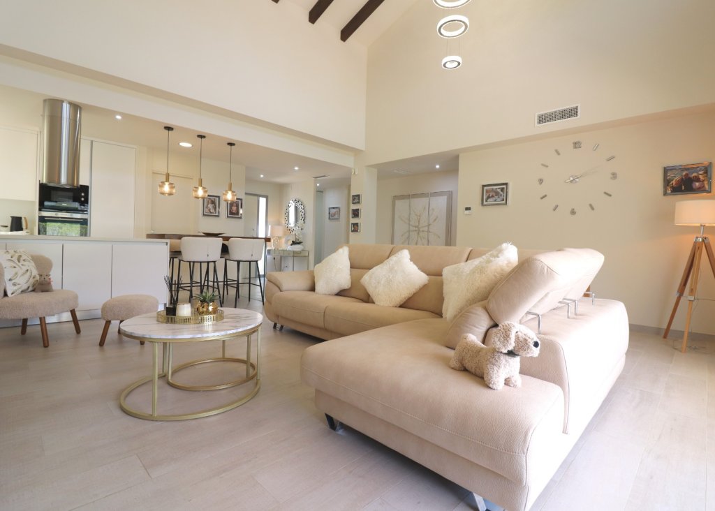 Verkoop - Villa - Algorfa - La Finca Golf Resort