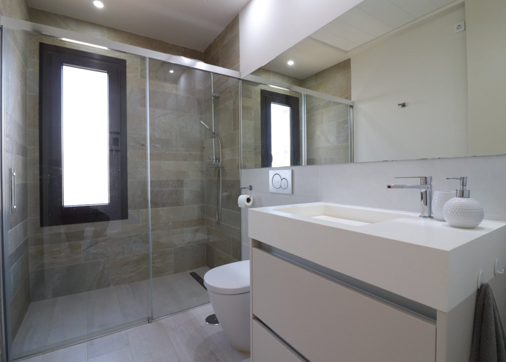 Verkoop - Villa - Algorfa - La Finca Golf Resort