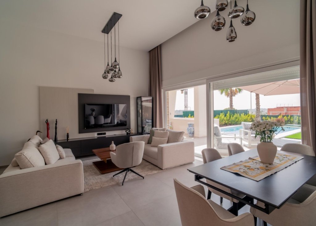 Verkoop - Villa - Algorfa - La Finca Golf Resort