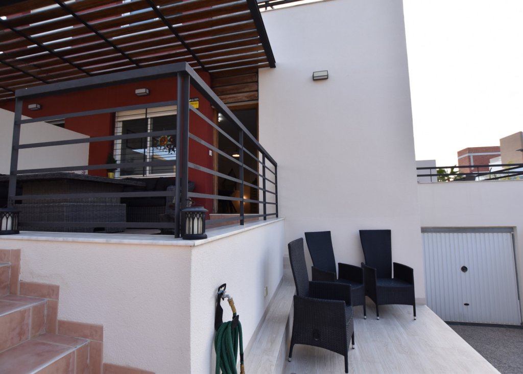 Verkoop - Villa - Algorfa - La Finca Golf Resort