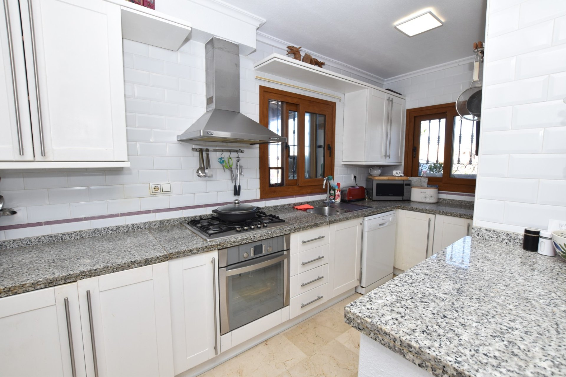 Verkoop - Villa - Algorfa - La Finca Golf Resort
