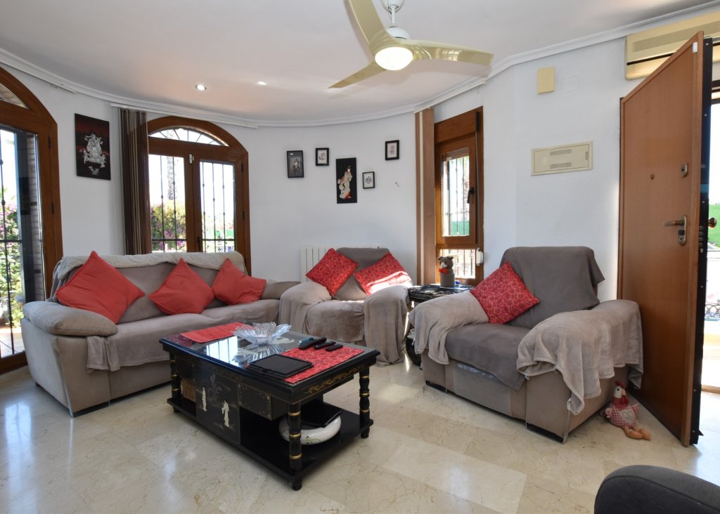 Verkoop - Villa - Algorfa - La Finca Golf Resort
