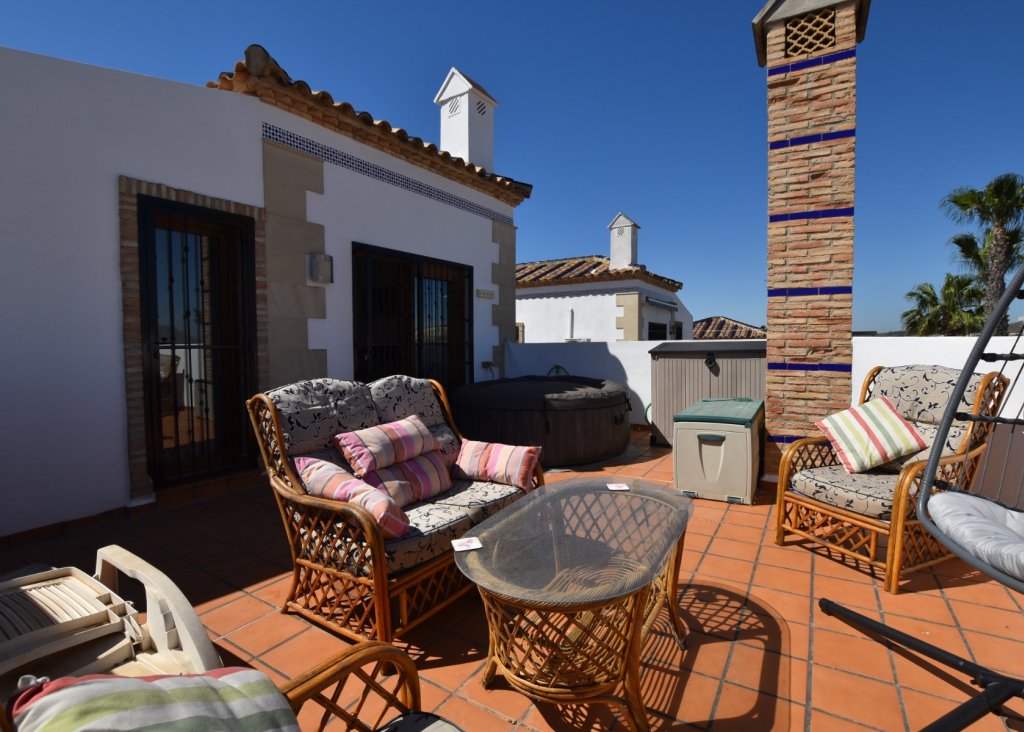 Verkoop - Villa - Algorfa - La Finca Golf Resort