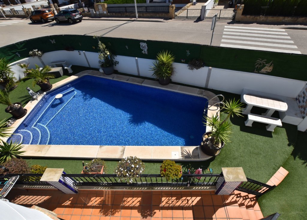 Verkoop - Villa - Algorfa - La Finca Golf Resort