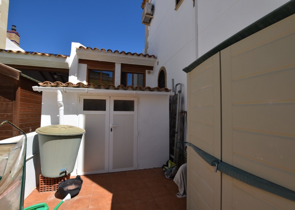 Verkoop - Villa - Algorfa - La Finca Golf Resort
