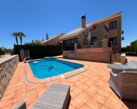 Verkoop - Villa - Algorfa - La Finca Golf Resort