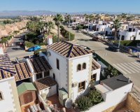 Verkoop - Villa - Algorfa - La Finca Golf Resort