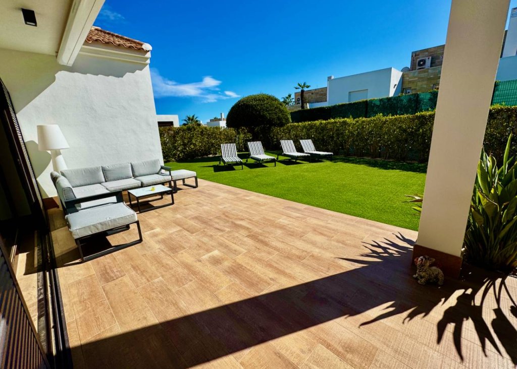 Verkoop - Villa - Algorfa - La Finca Golf