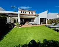 Verkoop - Villa - Algorfa - La Finca Golf