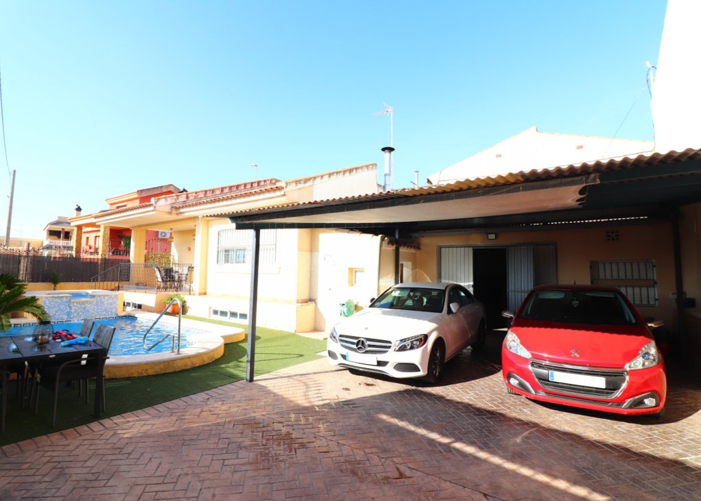 Verkoop - Villa - Almoradi - El Saladar