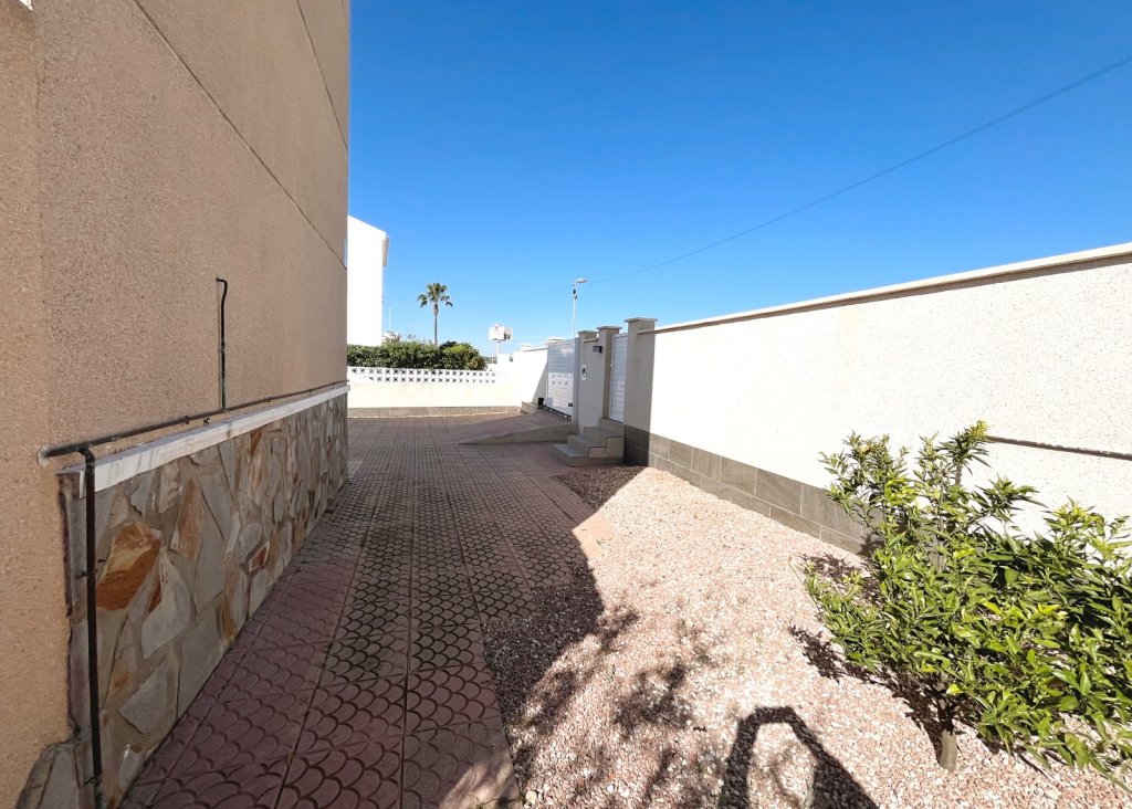 Verkoop - Villa - Benijófar - Monte Azul