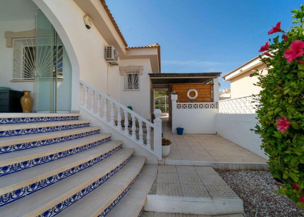 Verkoop - Villa - Benijofar - Monte Azul