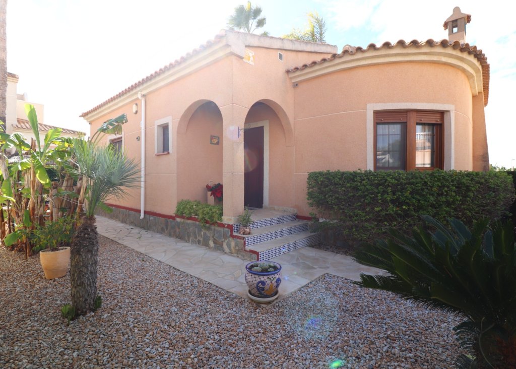 Verkoop - Villa - Ciudad Quesada - Atalayas