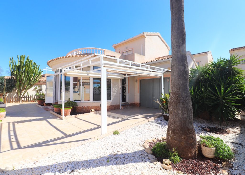 Verkoop - Villa - Ciudad Quesada - Atalayas