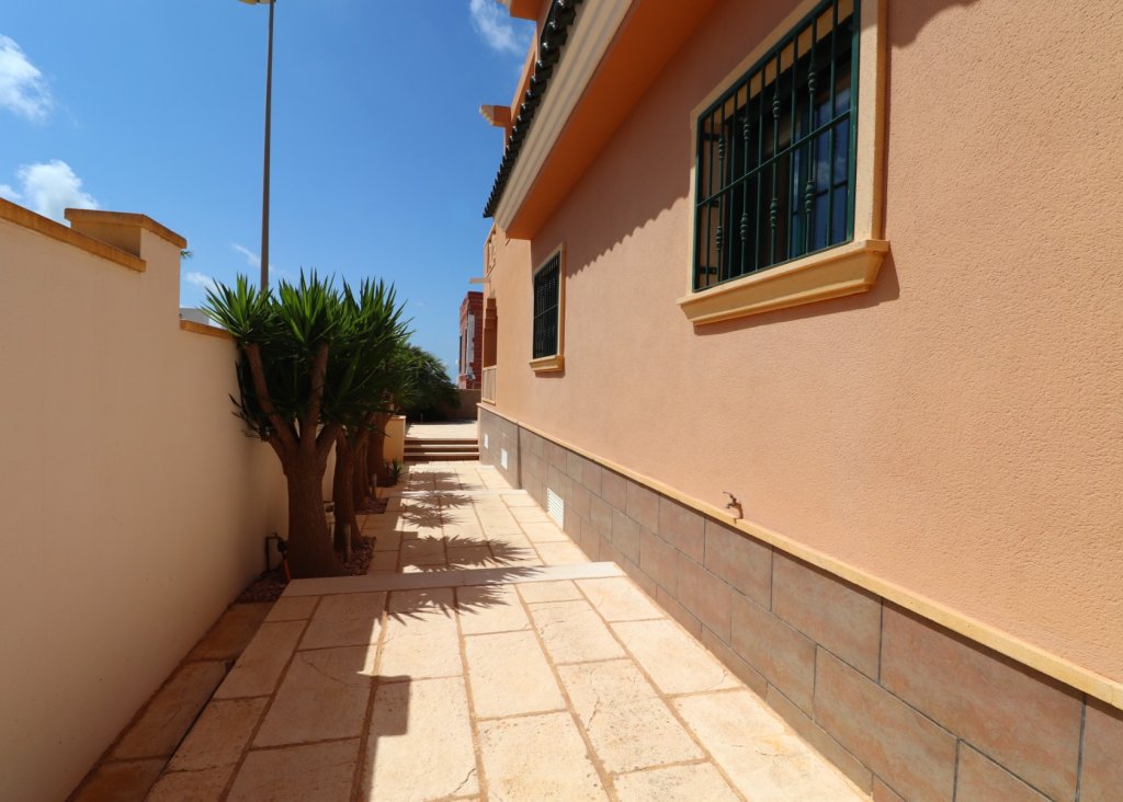 Verkoop - Villa - Ciudad Quesada - La Fiesta