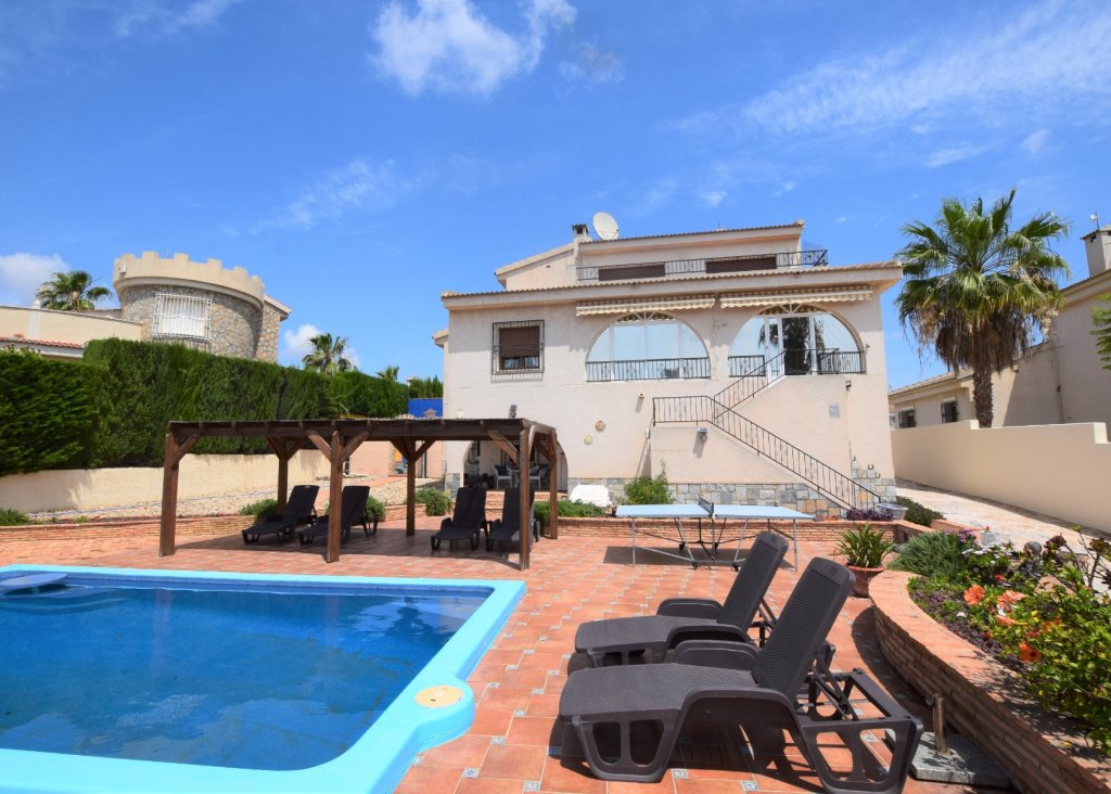 Verkoop - Villa - Ciudad Quesada - Pueblo Bravo