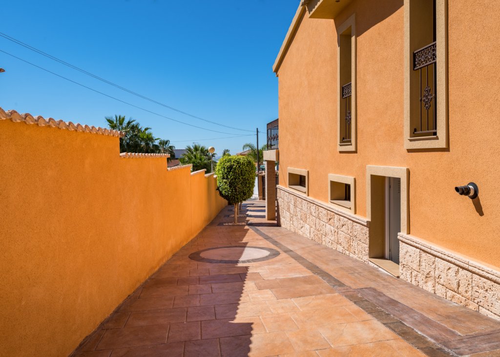 Verkoop - Villa - Ciudad Quesada