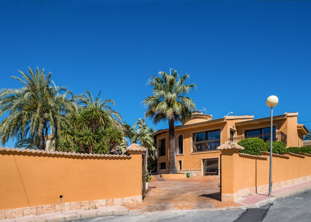 Verkoop - Villa - Ciudad Quesada