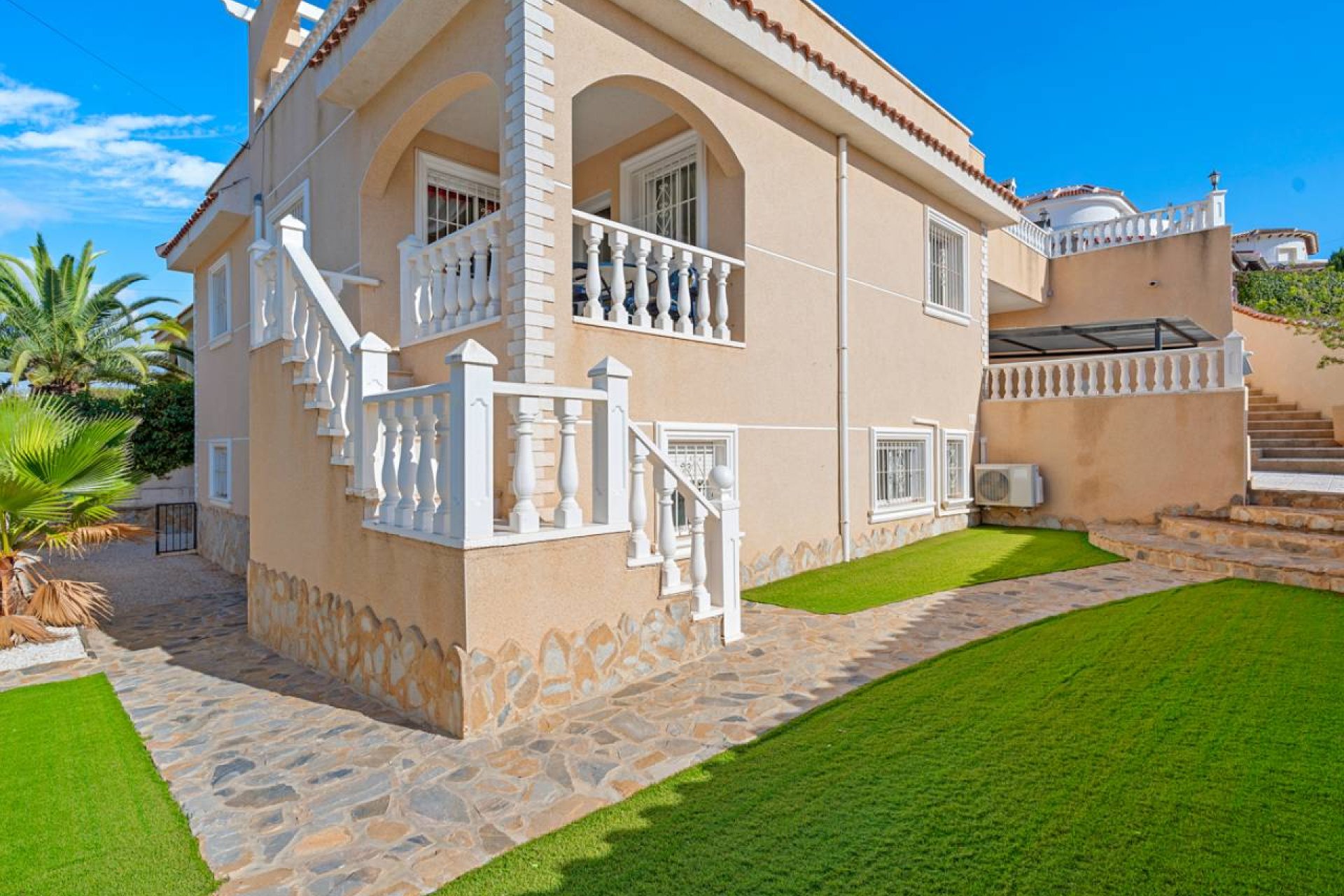 Verkoop - Villa - Ciudad Quesada