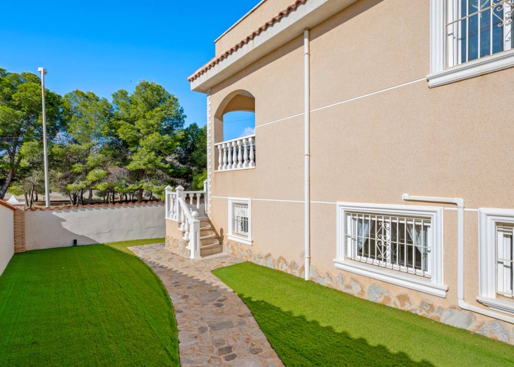 Verkoop - Villa - Ciudad Quesada