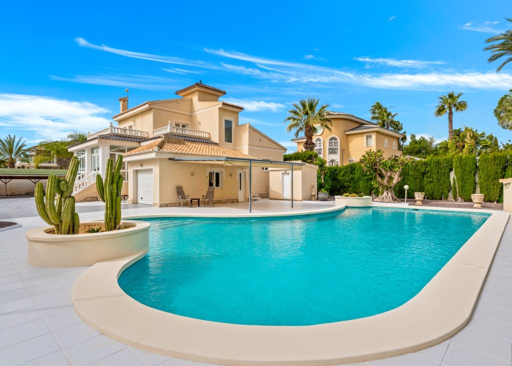 Verkoop - Villa - Ciudad Quesada