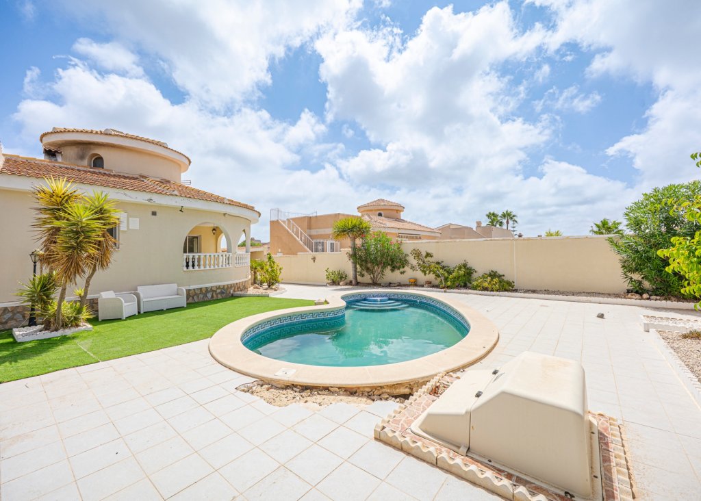 Verkoop - Villa - Ciudad Quesada
