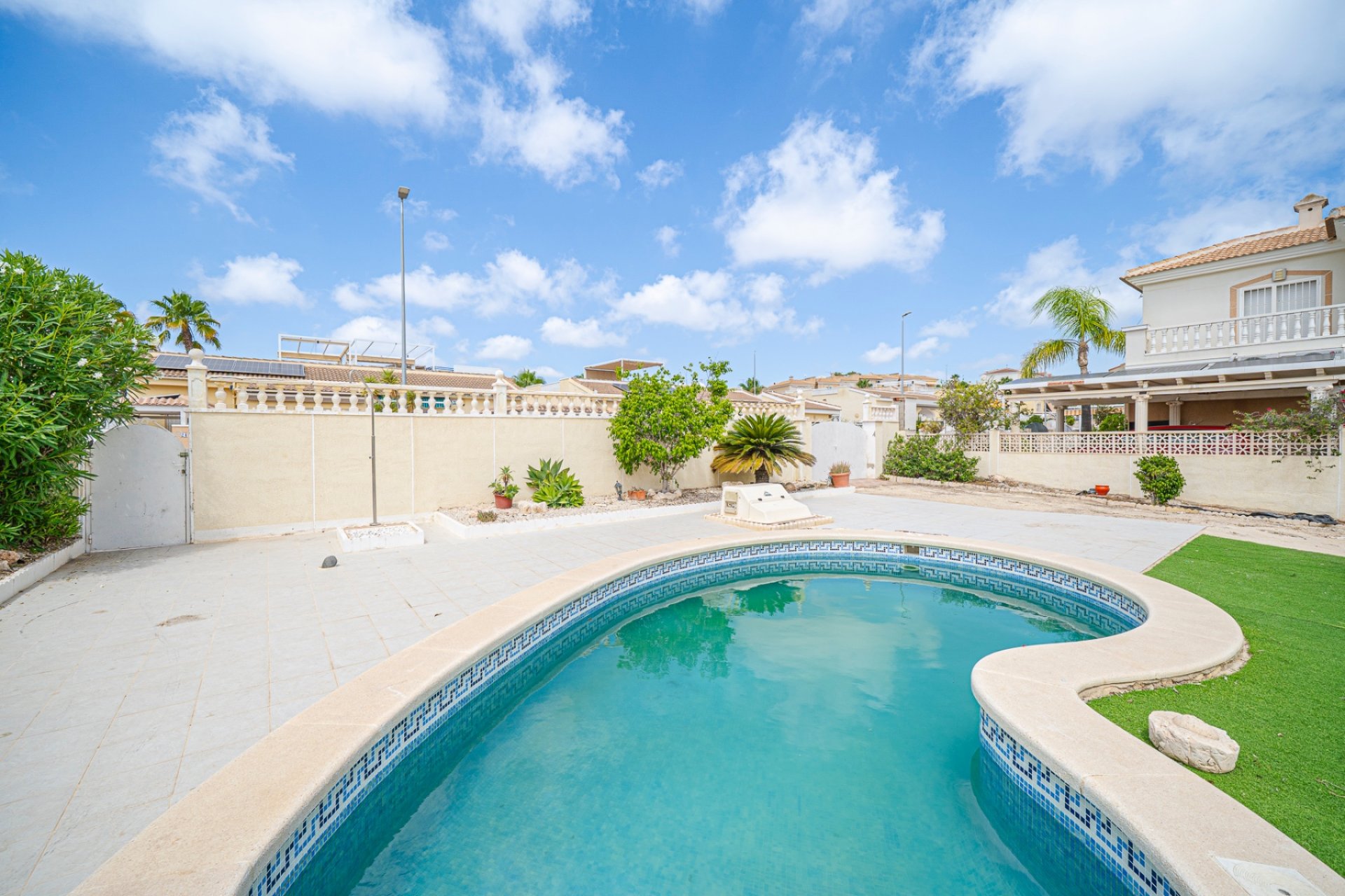 Verkoop - Villa - Ciudad Quesada