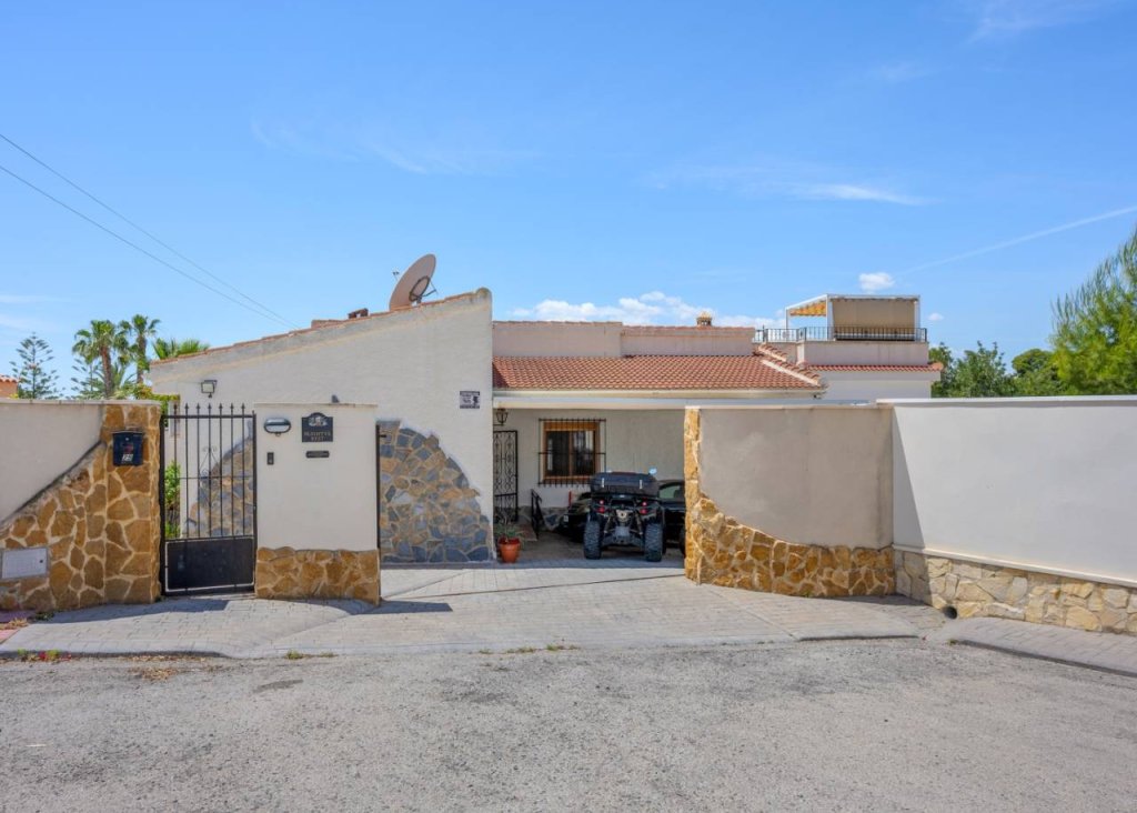 Verkoop - Villa - Ciudad Quesada