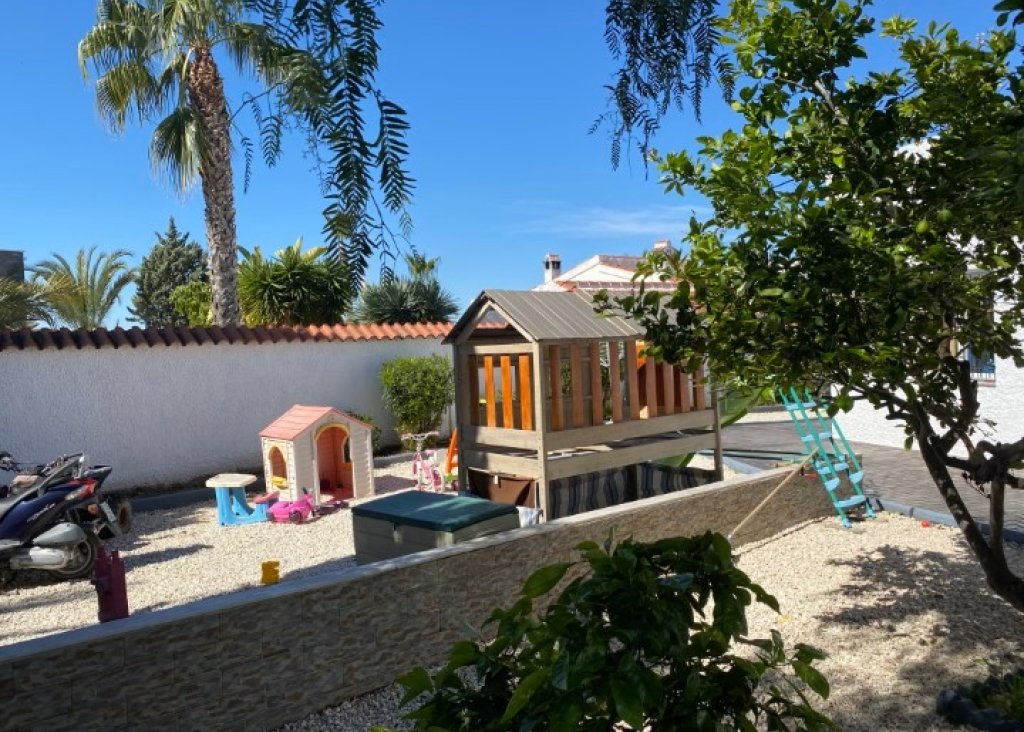 Verkoop - Villa - Ciudad Quesada