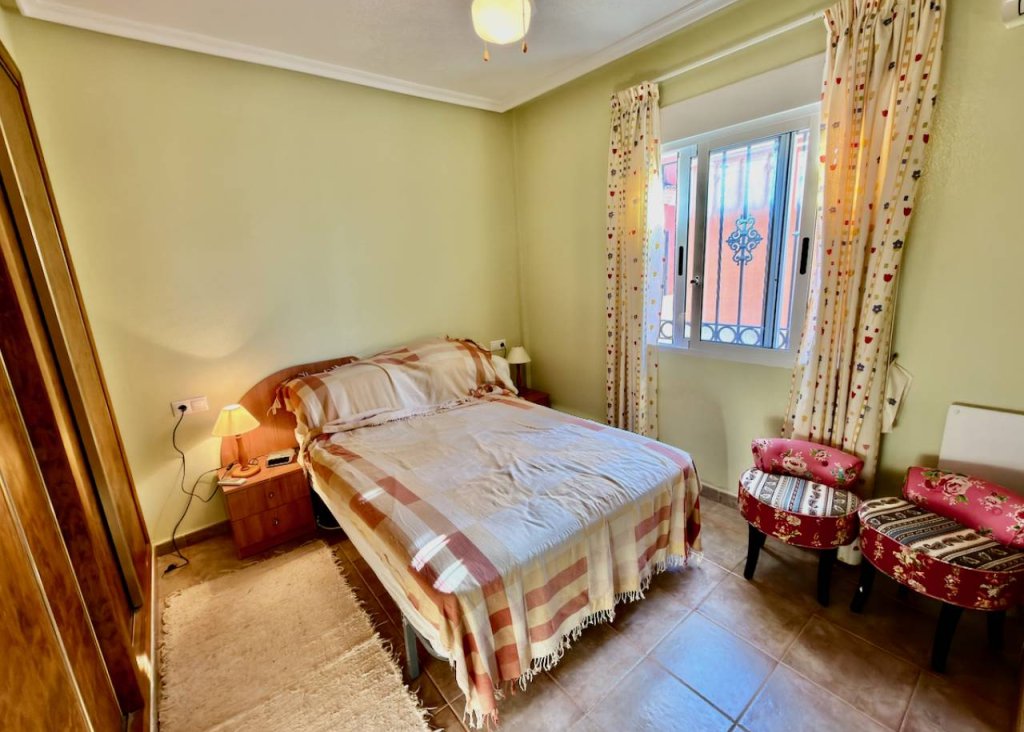 Verkoop - Villa - Guardamar del Segura - El Raso