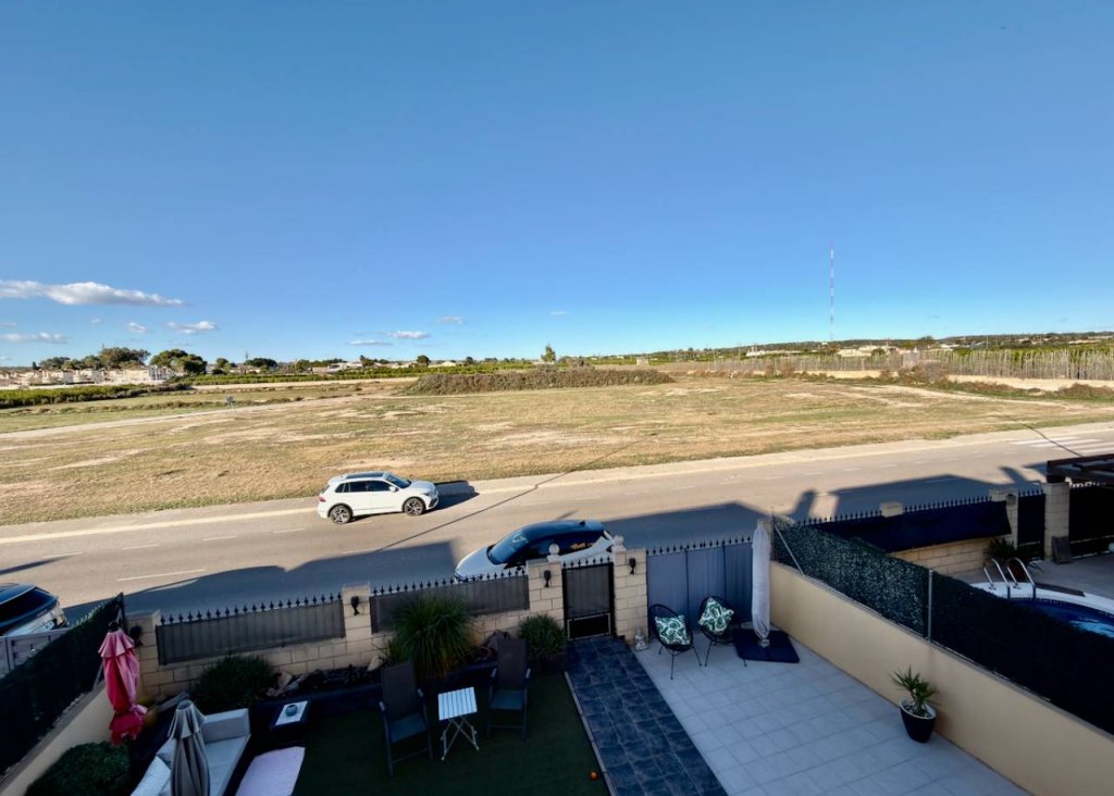 Verkoop - Villa - Guardamar del Segura - El Raso