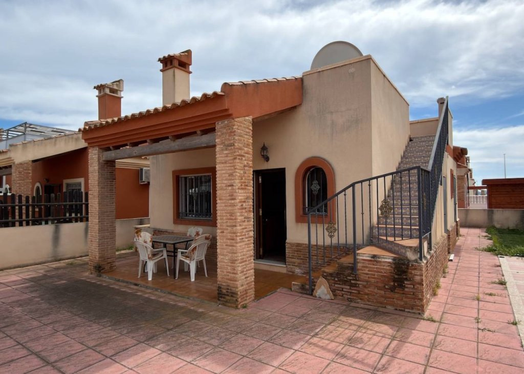 Verkoop - Villa - Guardamar del Segura