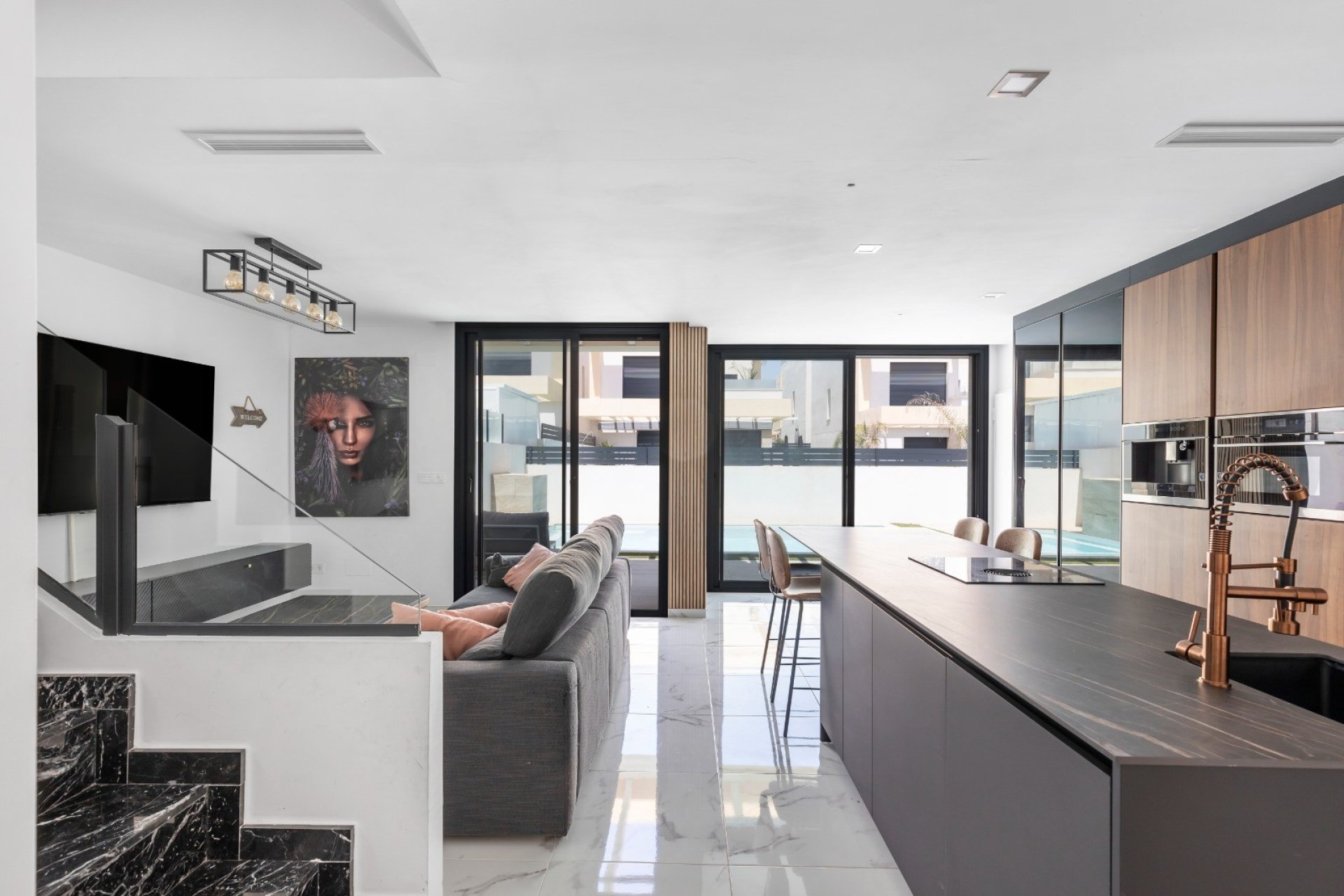 Verkoop - Villa - Los Montesinos - La Herrada