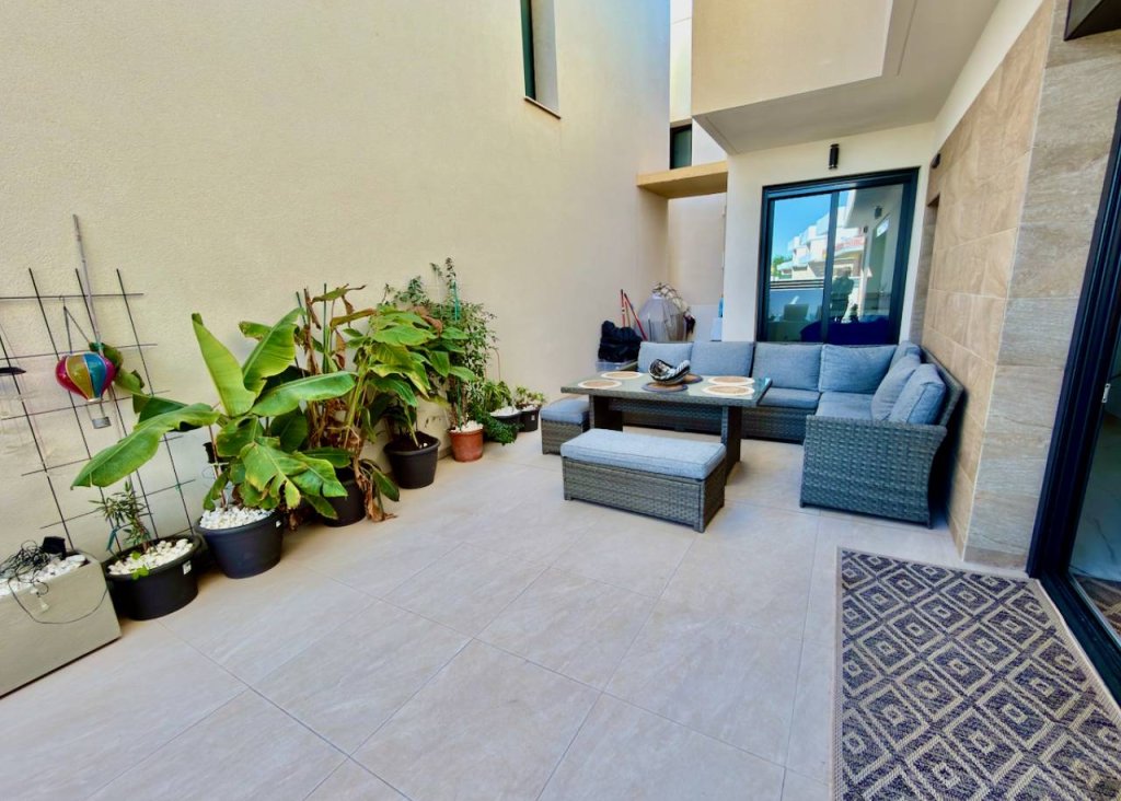 Verkoop - Villa - Los Montesinos - La Herrada