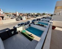 Verkoop - Villa - Los Montesinos - La Herrada