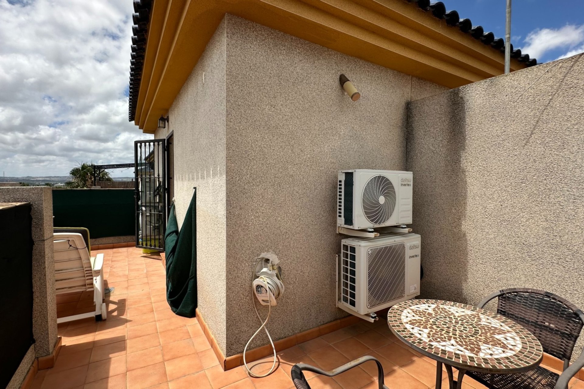Verkoop - Villa - Los Montesinos - La Herrada