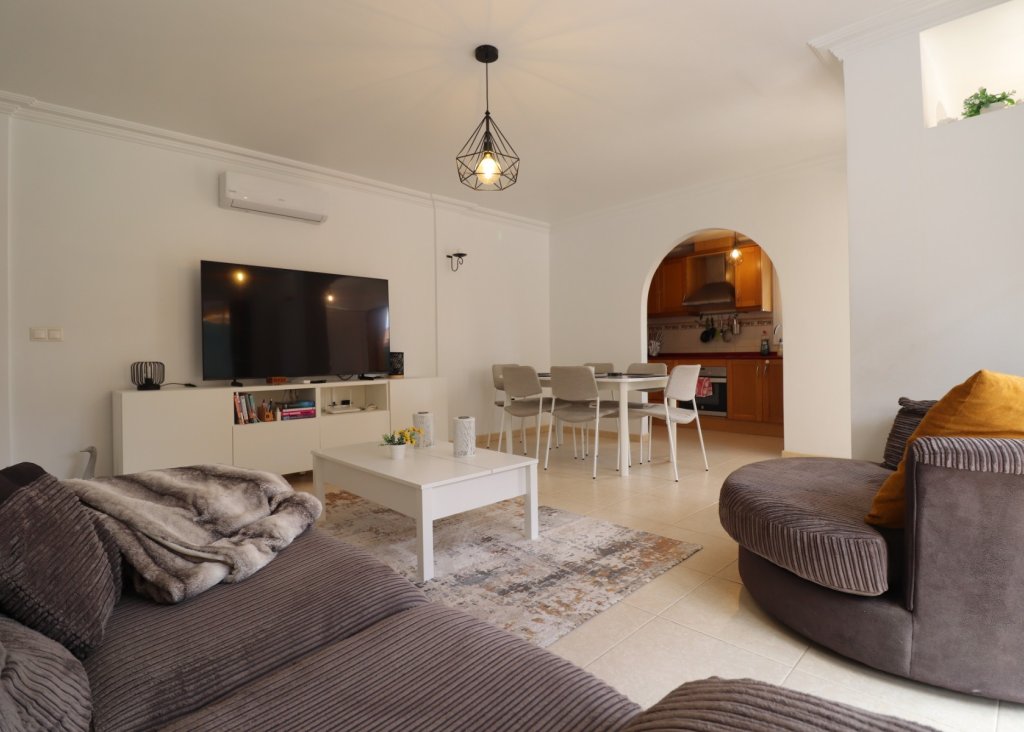 Verkoop - Villa - Los Montesinos - La Herrada