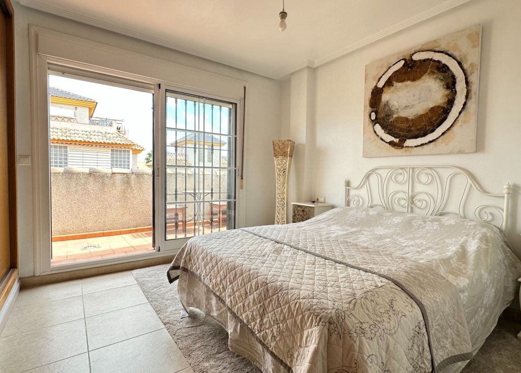Verkoop - Villa - Los Montesinos - La Herrada