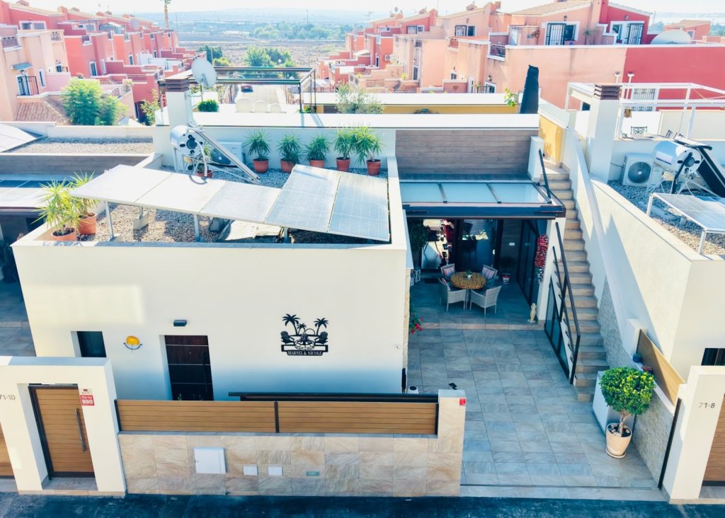 Verkoop - Villa - Los Montesinos - La Herrada